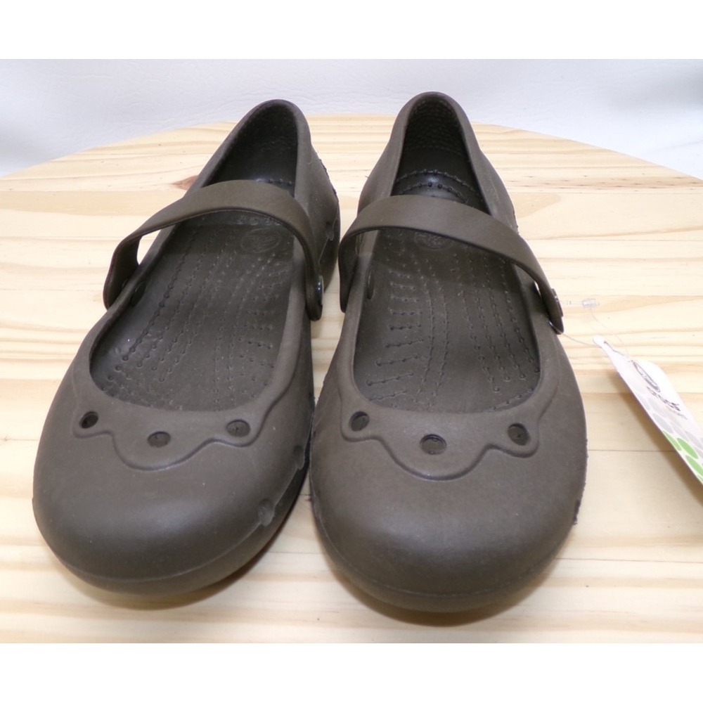 Crocs Girls Alice Mary Jane Shoes Junior Chocolate Brown Size J4 Slip On NEW